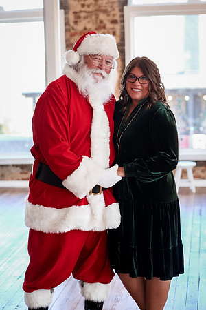 Gilbert Santa 2024-34