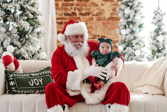 Dobson Santa 2024-04