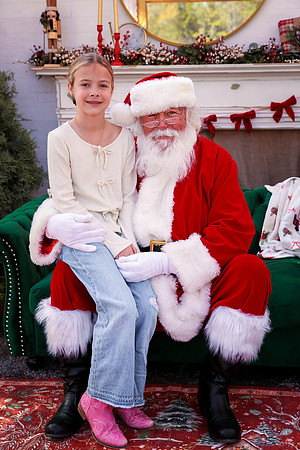 Santa - Dwyer 2025-02
