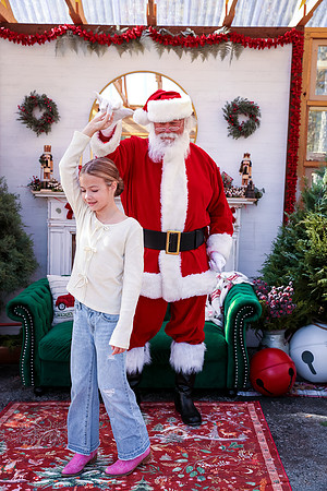 Santa - Dwyer 2025-09