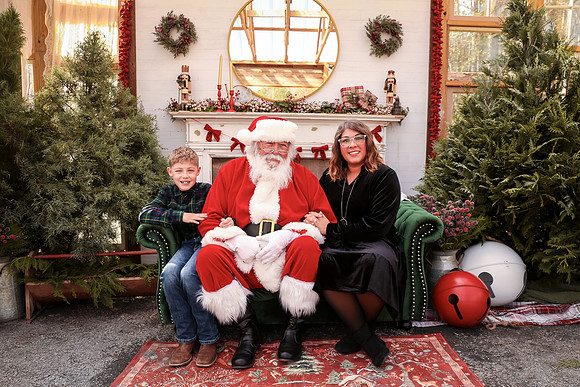 Santa -Gilbert 2025-17