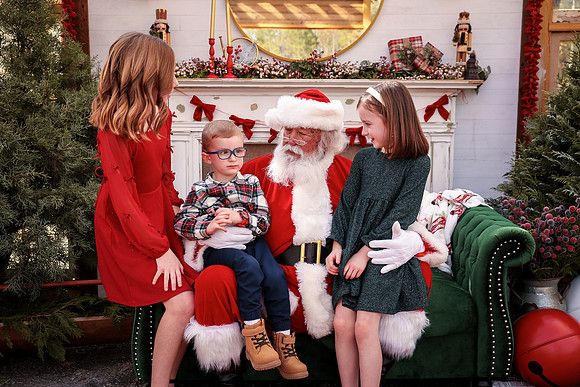 Santa - Burge Henderson 2025-18