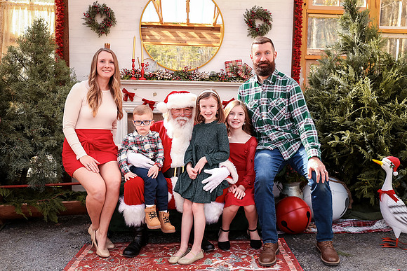 Santa - Burge Henderson 2025-23