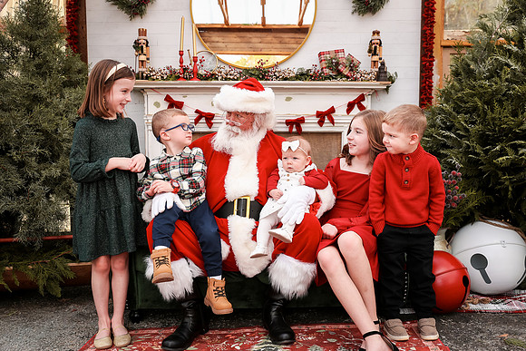 Santa - Burge Henderson 2025-32