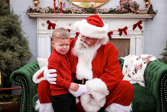 Santa - Burge Henderson 2025-65