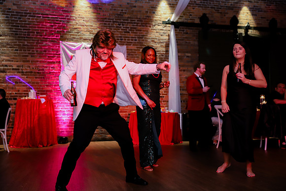2025 HCC Holiday - Dancing-11