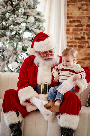 Burwell Santa 2024-07