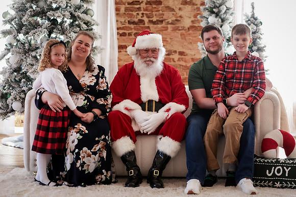Andrew Santa 2024-14