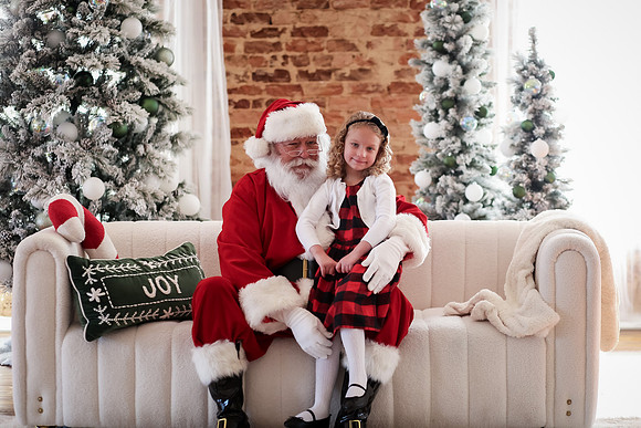 Andrew Santa 2024-09