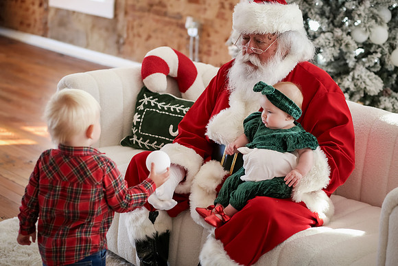 Dobson Santa 2024-14