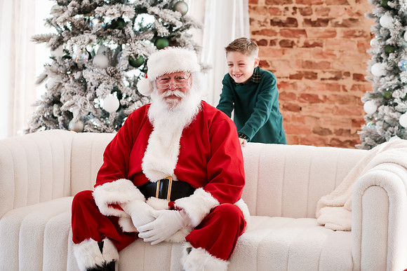 Gilbert Santa 2024-15
