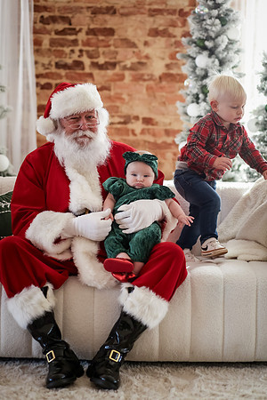Dobson Santa 2024-16