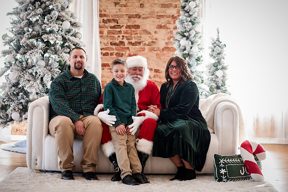 Gilbert Santa 2024-18