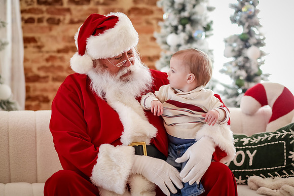 Burwell Santa 2024-04