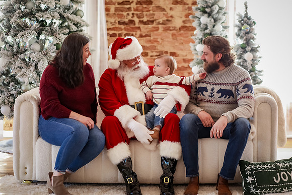 Burwell Santa 2024-08